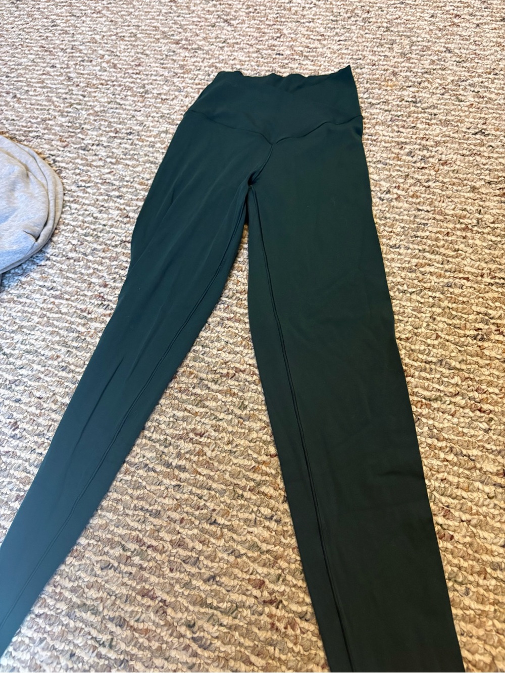 Aerie forest green cross over leggings